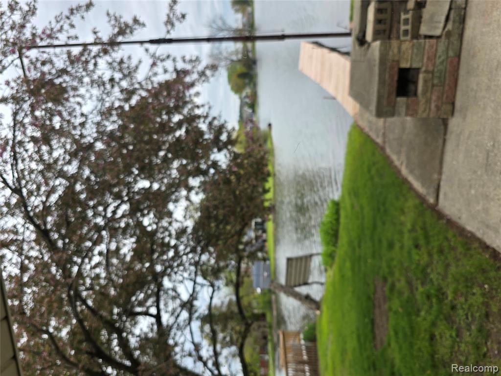 9114 Pontiac Lake Road, White Lake, MI — Photo 34