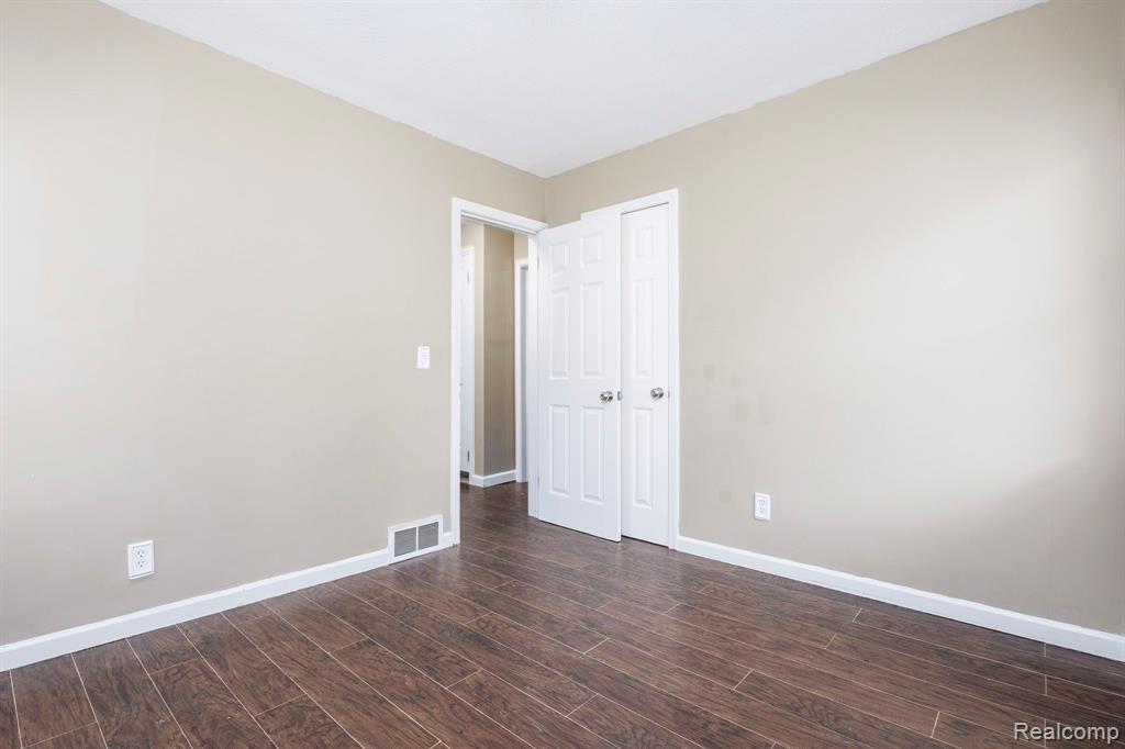 8360 FREDA Street, Detroit, MI 48204 — Photo 18