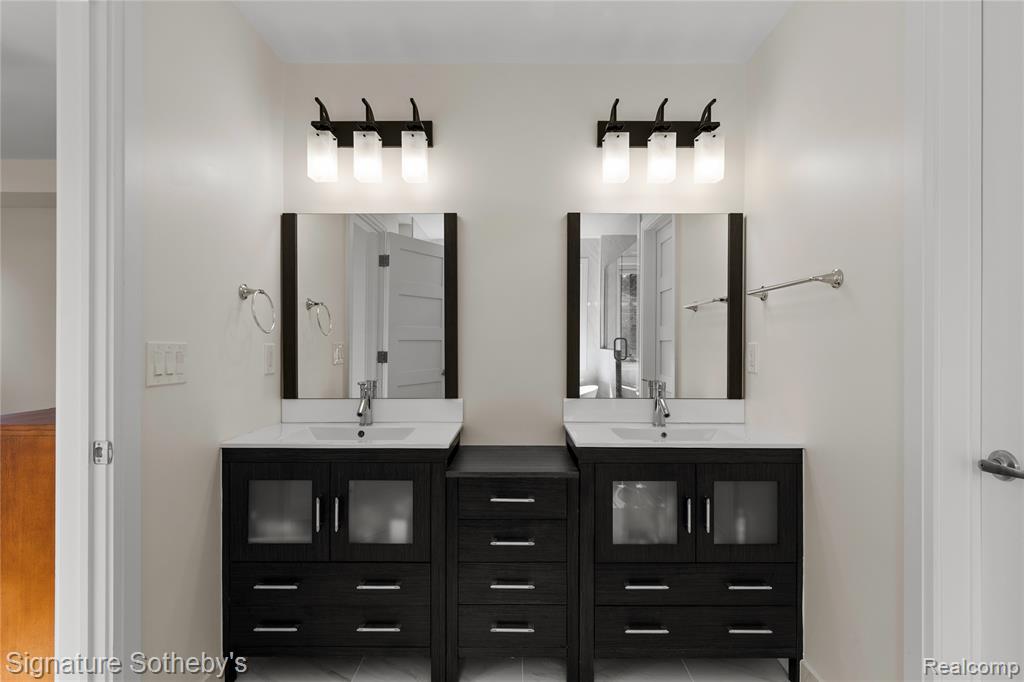 751 S Bates Street, Birmingham, MI 48009 — Photo 14