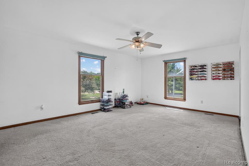 6888 Slawski Drive, Fowlerville, MI 48836 — Photo 21