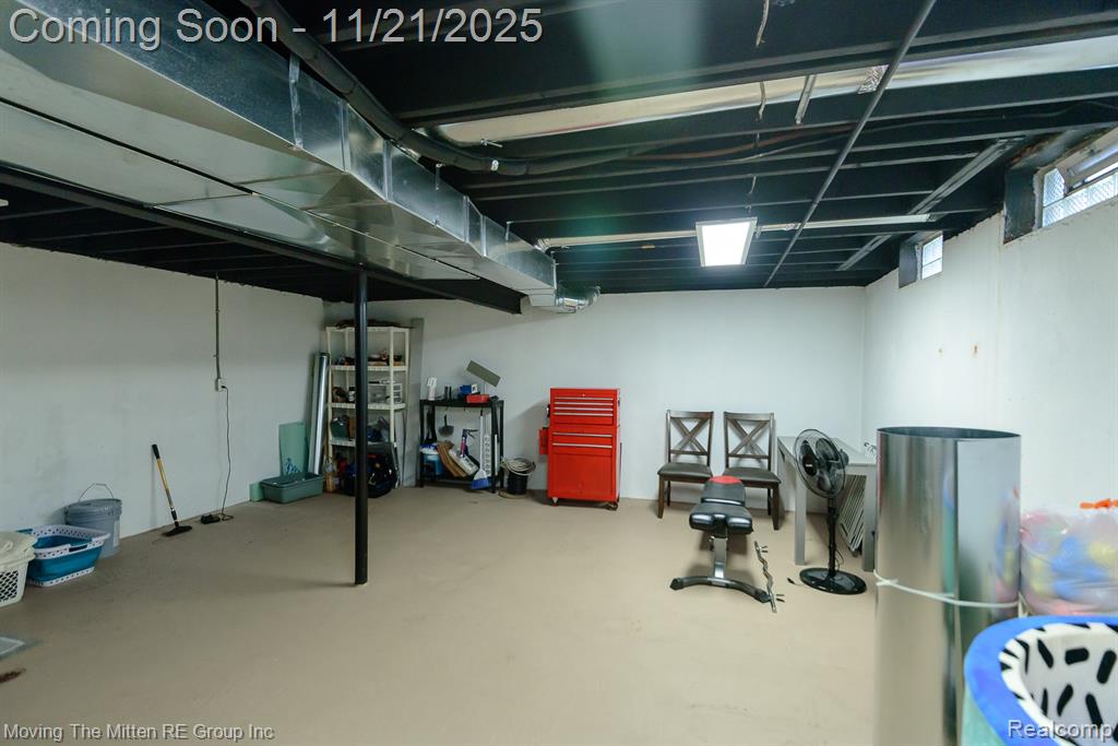 6909 Harvard Lane, Canton, MI 48187 — Photo 25