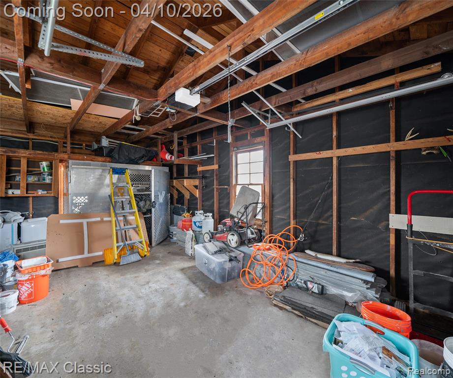 9083 Pittsfield Street, Commerce Twp, MI 48382 — Photo 28