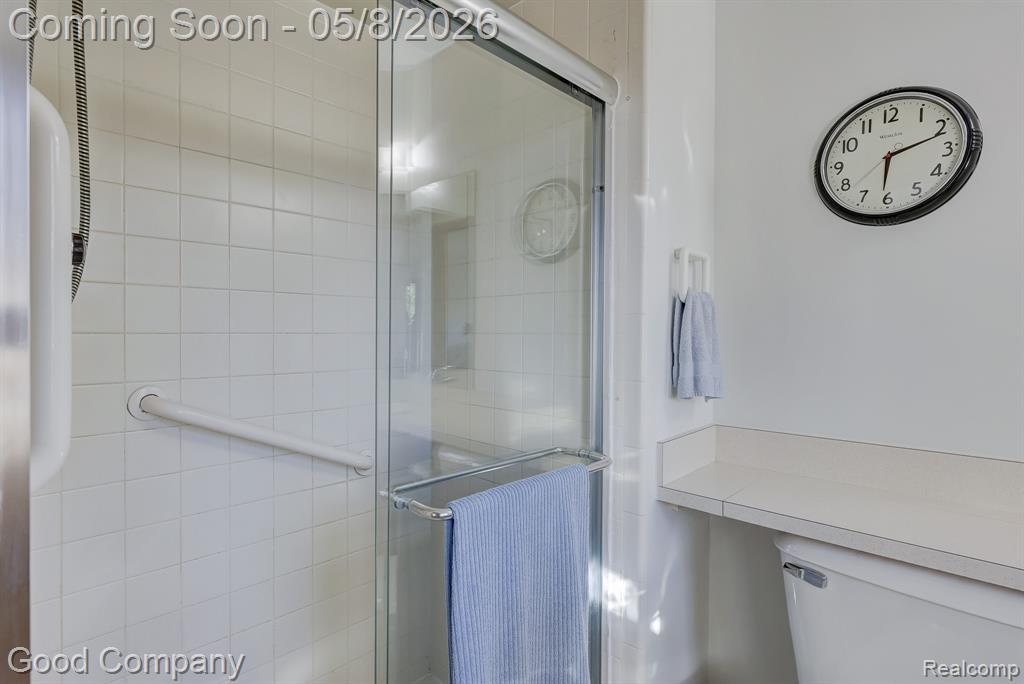 48390 Seawind Court, Utica, MI 48315 — Photo 26