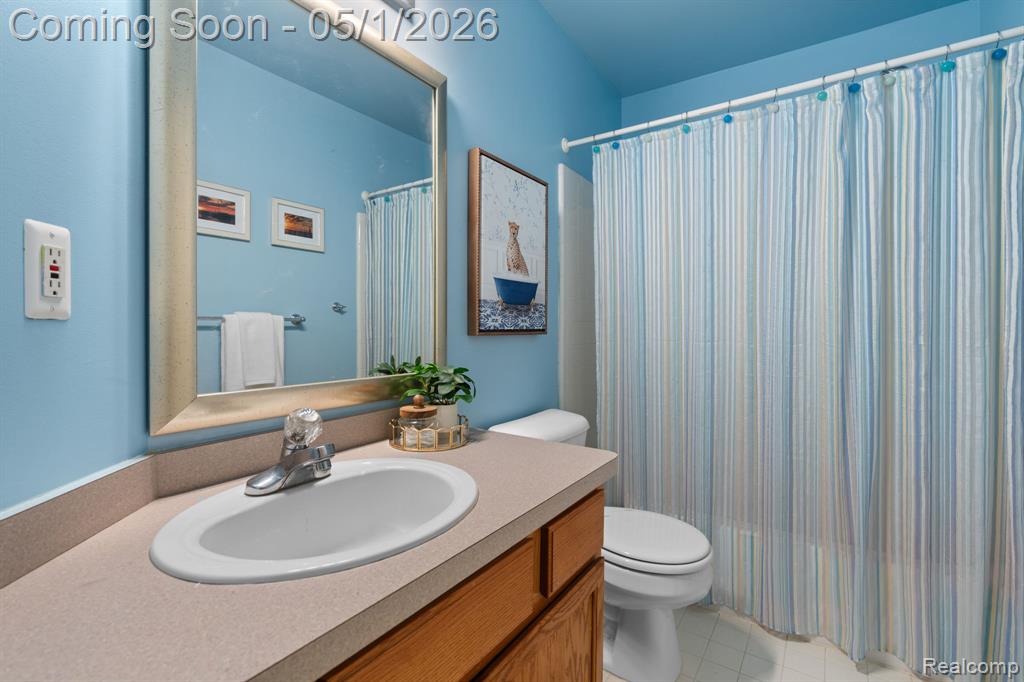 1861 Twin Sun Circle, Walled Lake, MI 48390 — Photo 49