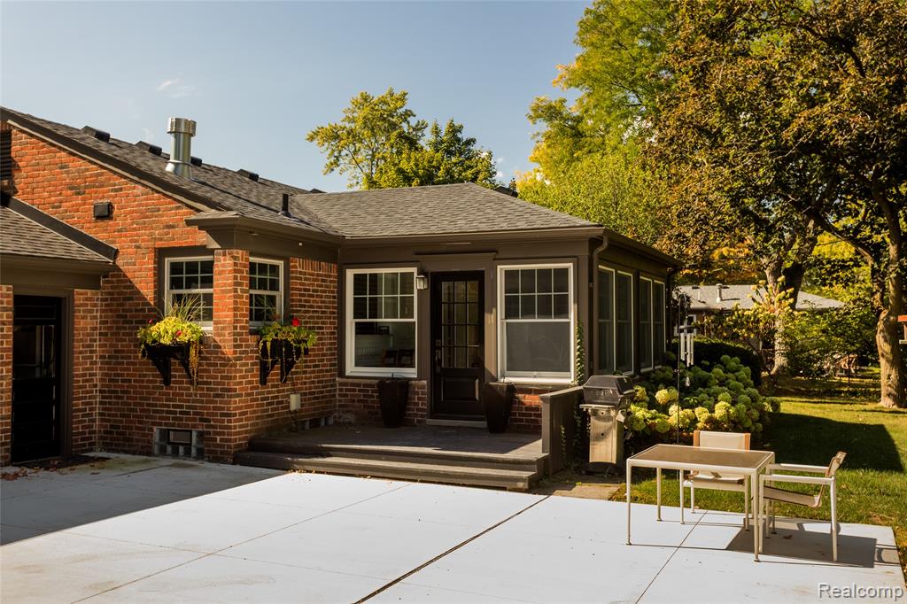 16946 Reedmere Avenue, Beverly Hills, MI 48025 — Photo 4