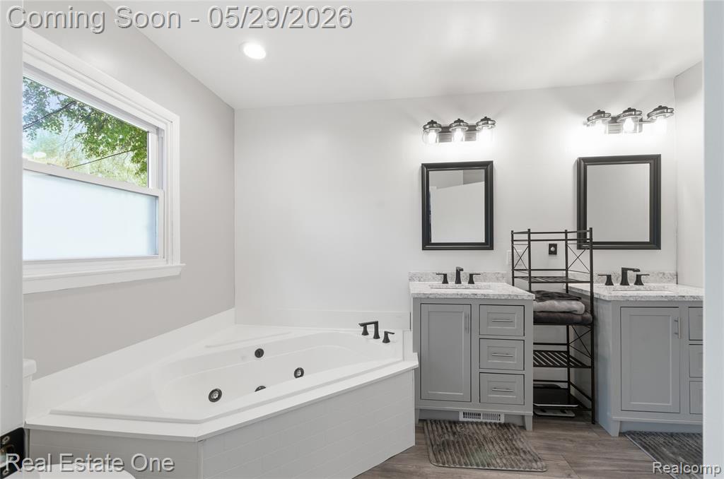 733 S Webik Avenue, Clawson, MI — Photo 20