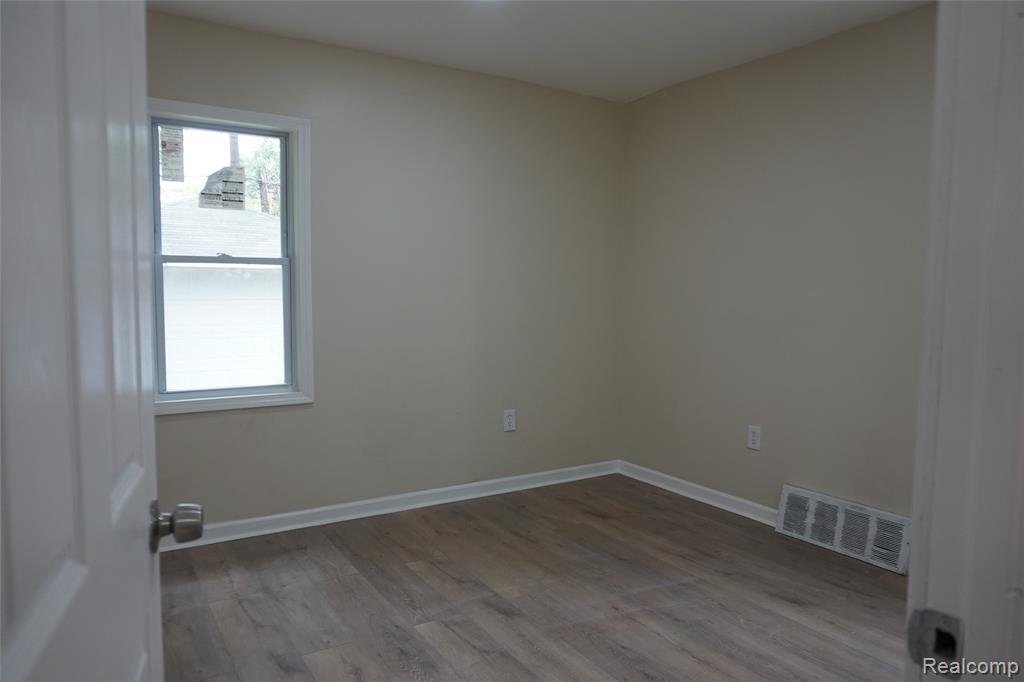 18827 Keystone Street, Detroit, MI 48234 — Photo 14