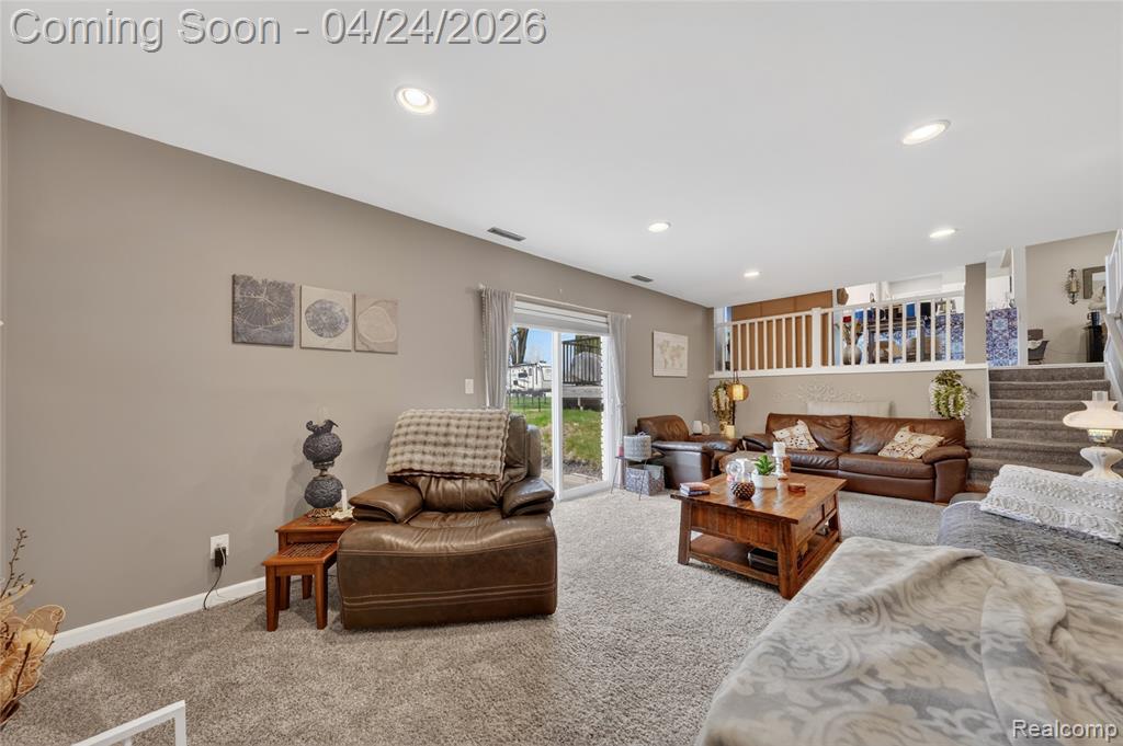 9080 Meadowland Drive, Grand Blanc, MI 48439 — Photo 9