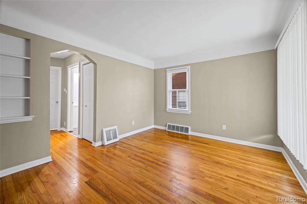 13261 Ward Street, Southgate, MI 48195 — Photo 6