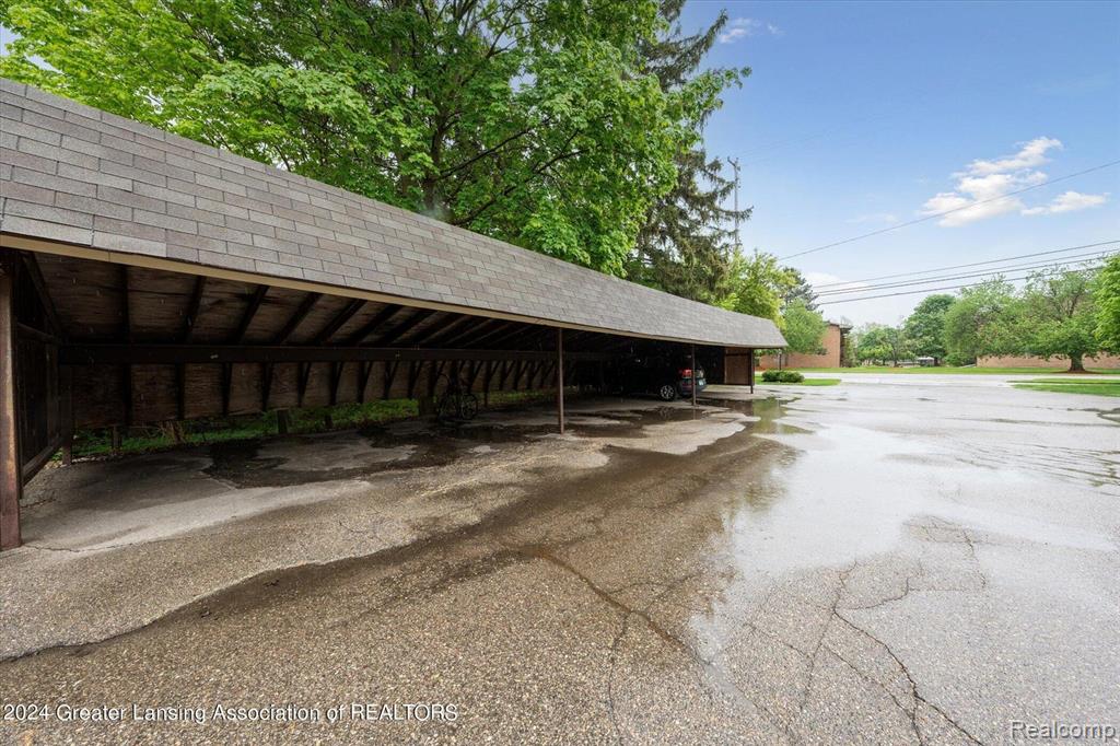 2926 Mount Hope Road, Okemos, MI 48864 — Photo 33