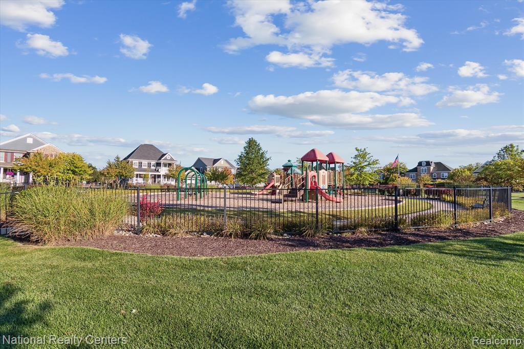 50249 Jefferson Street, Canton, MI 48188 — Photo 53