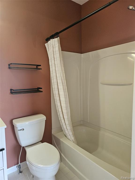 42627 Park Cresent Drive, 36, Sterling Heights, MI 48313 — Photo 32