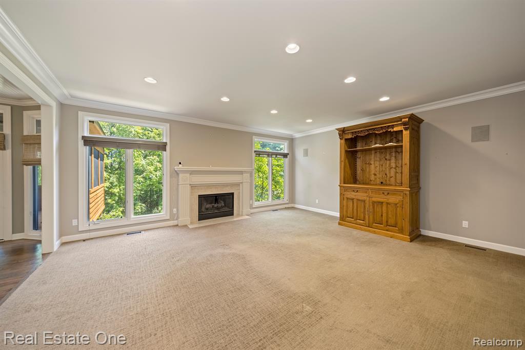 6745 CHARING Crossing, West Bloomfield, MI — Photo 27