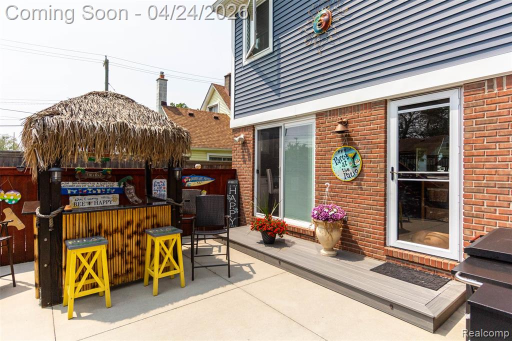 653 Chestnut Street, Wyandotte, MI 48192 — Photo 52