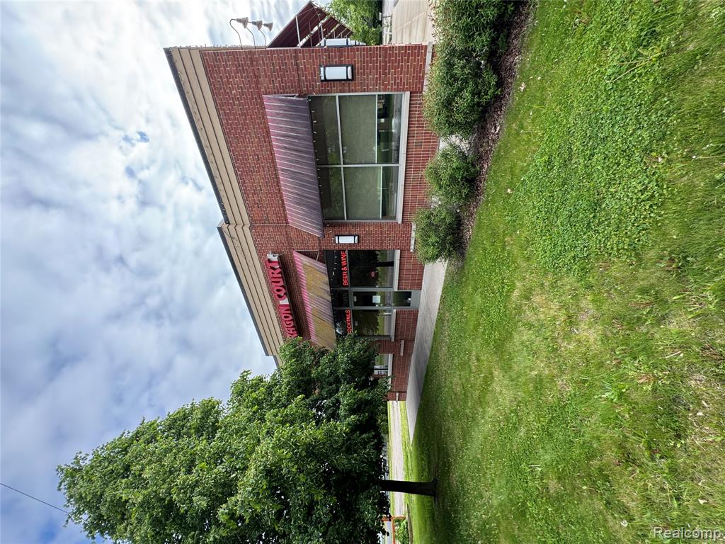 7570 E Mi State Road 36, Whitmore Lake, MI — Photo 2