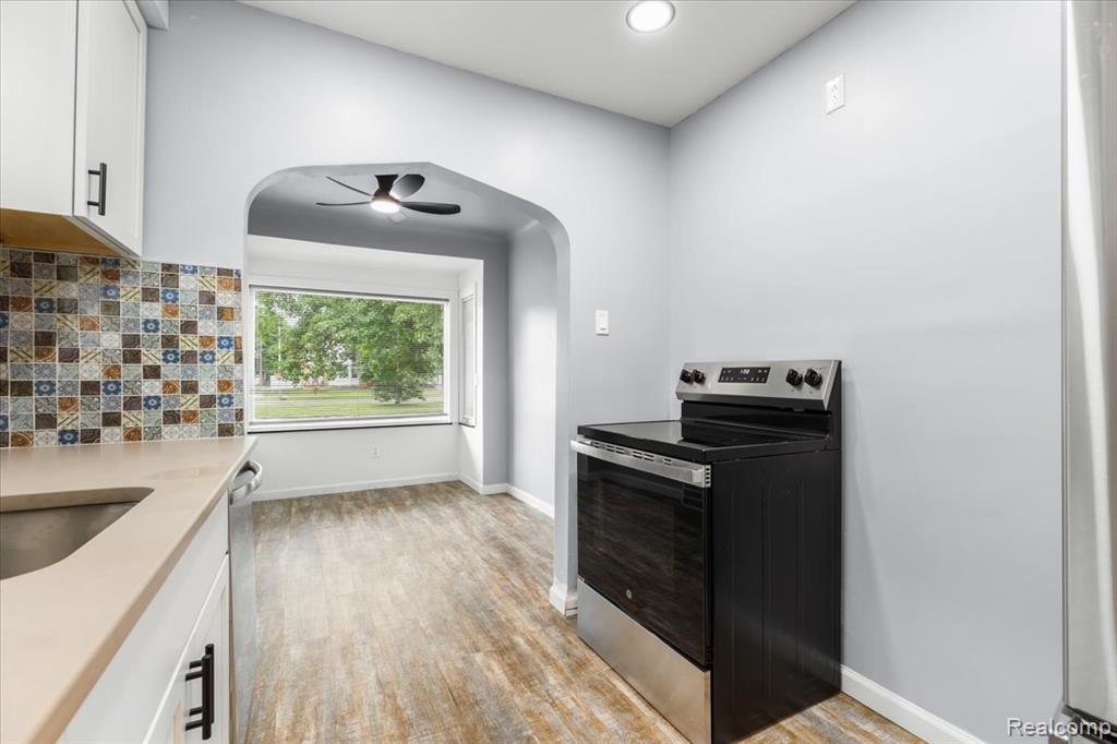 8355 W Outer Drive, Detroit, MI 48219 — Photo 13