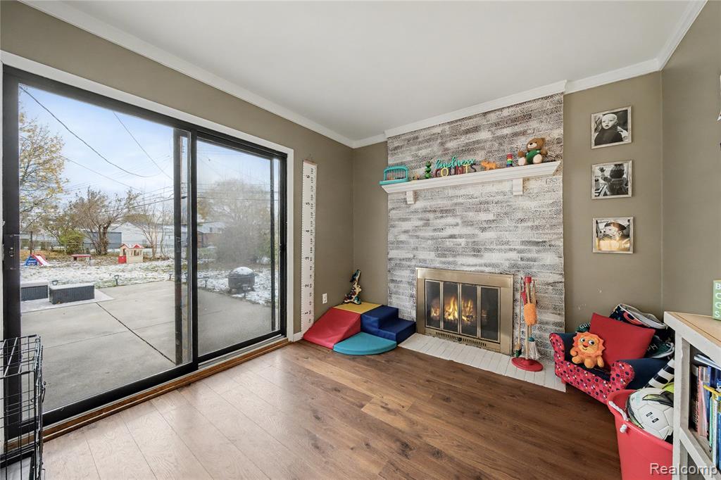 43355 Ryer Court, Sterling Heights, MI 48313 — Photo 11