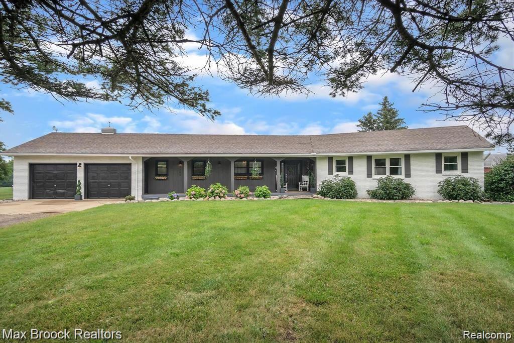 5790 JEFFERSON Road, North Branch, MI 48461 — Photo 2