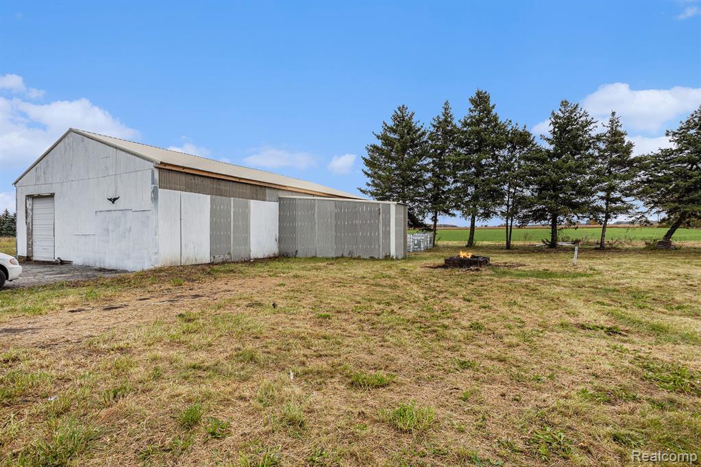 3735 S PORTSMOUTH Road, Bridgeport, MI 48722 — Photo 23