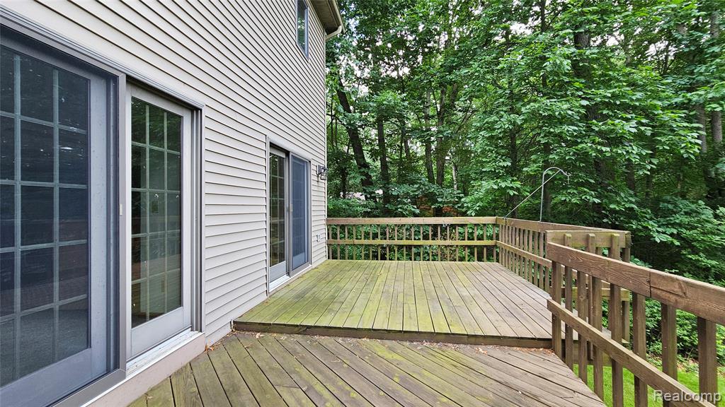 448 Fairwood Road, Pinckney, MI 48169 — Photo 33