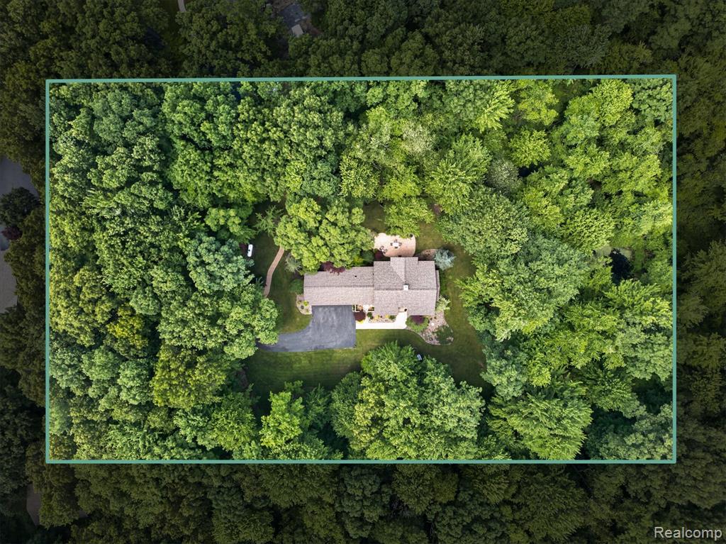 5388 Hartland Road, Fenton, MI 48430 — Photo 70