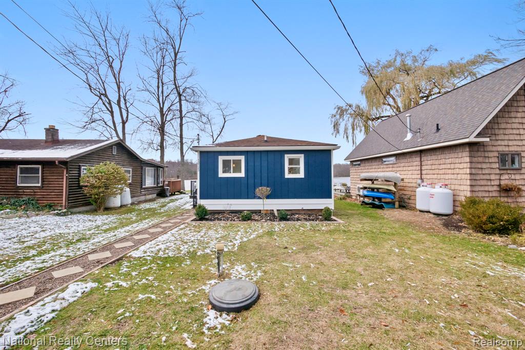 12123 Kirby Lane, South Lyon, MI 48178 — Photo 3