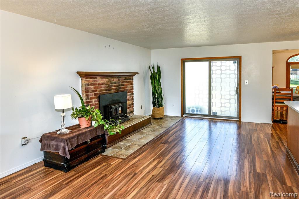 47940 Mallard Drive, Chesterfield, MI 48047 — Photo 45