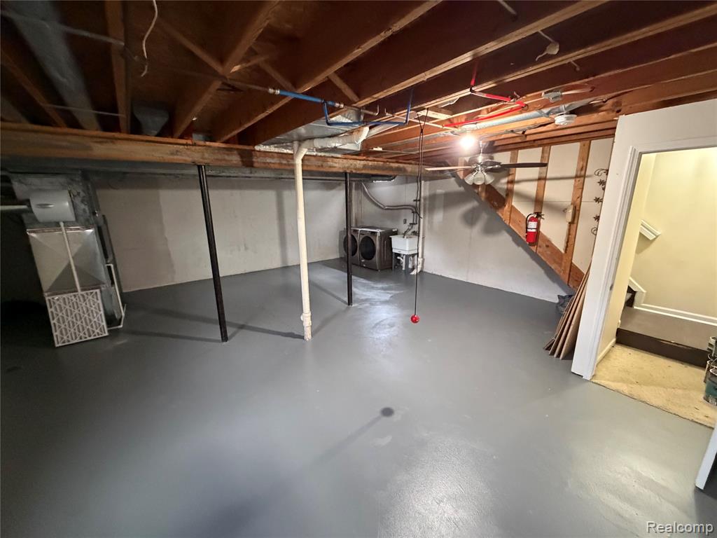 24489 Riverview Lane, Novi, MI — Photo 27