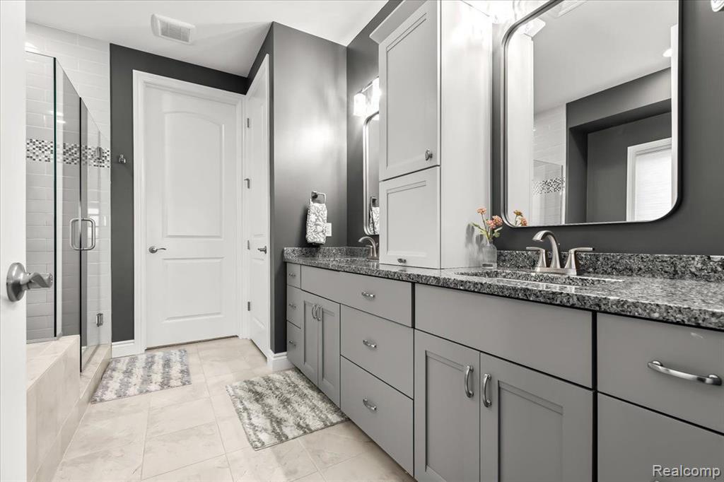 8350 STONEY CREEK Drive, South Lyon, MI 48178 — Photo 20