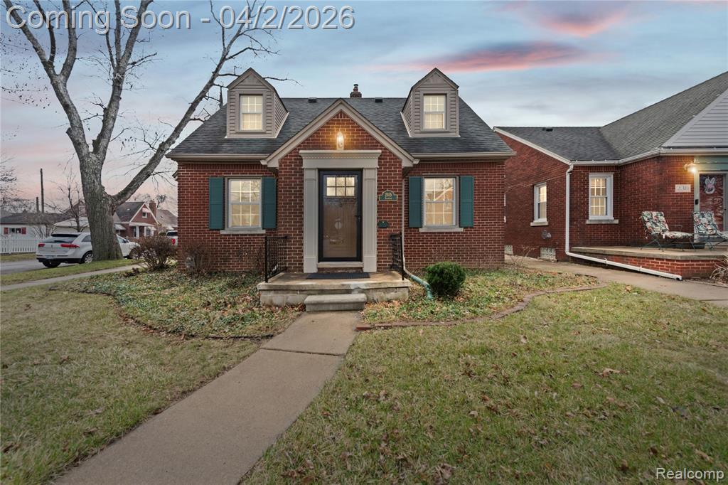 2305 Vinewood Street, Wyandotte, MI 48192 — front exterior