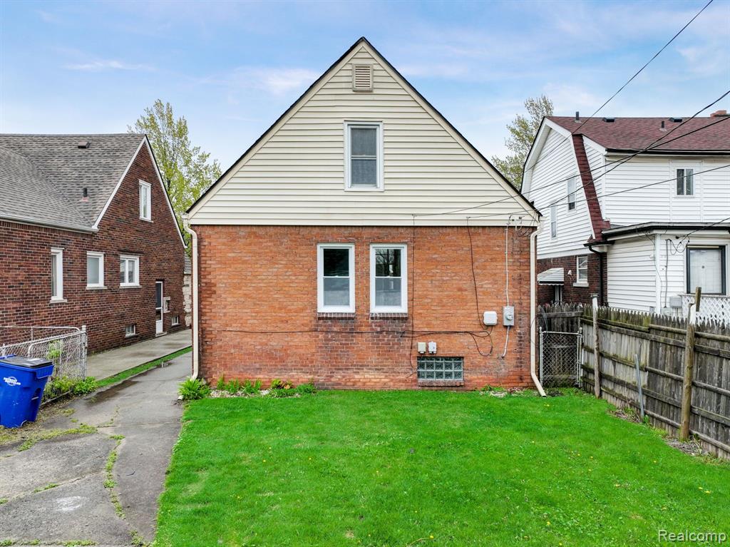 8327 INDIANA Street, Detroit, MI 48204 — Photo 36