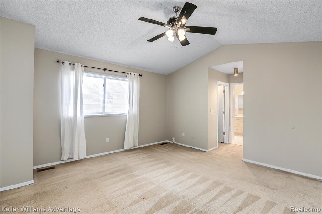 4200 Colorado Lane, West Bloomfield, MI — Photo 12