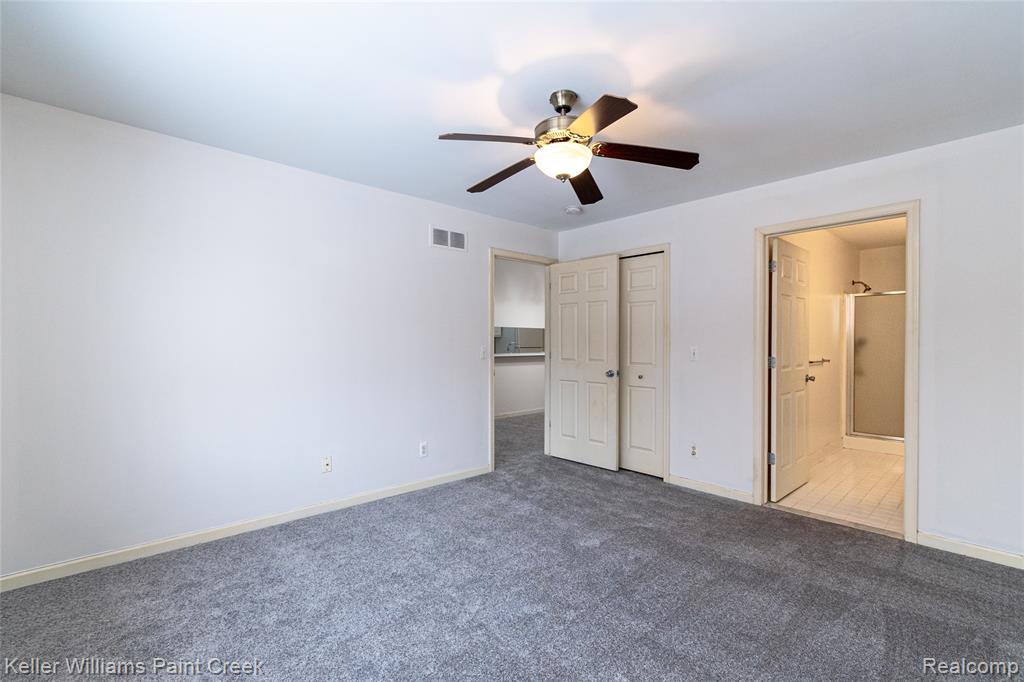 6143 Century Court, Shelby Twp, MI 48316 — Photo 8