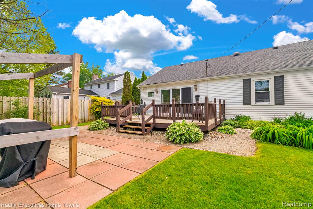 4244 Fairway Drive, Fort Gratiot, MI 48059 — Photo 36