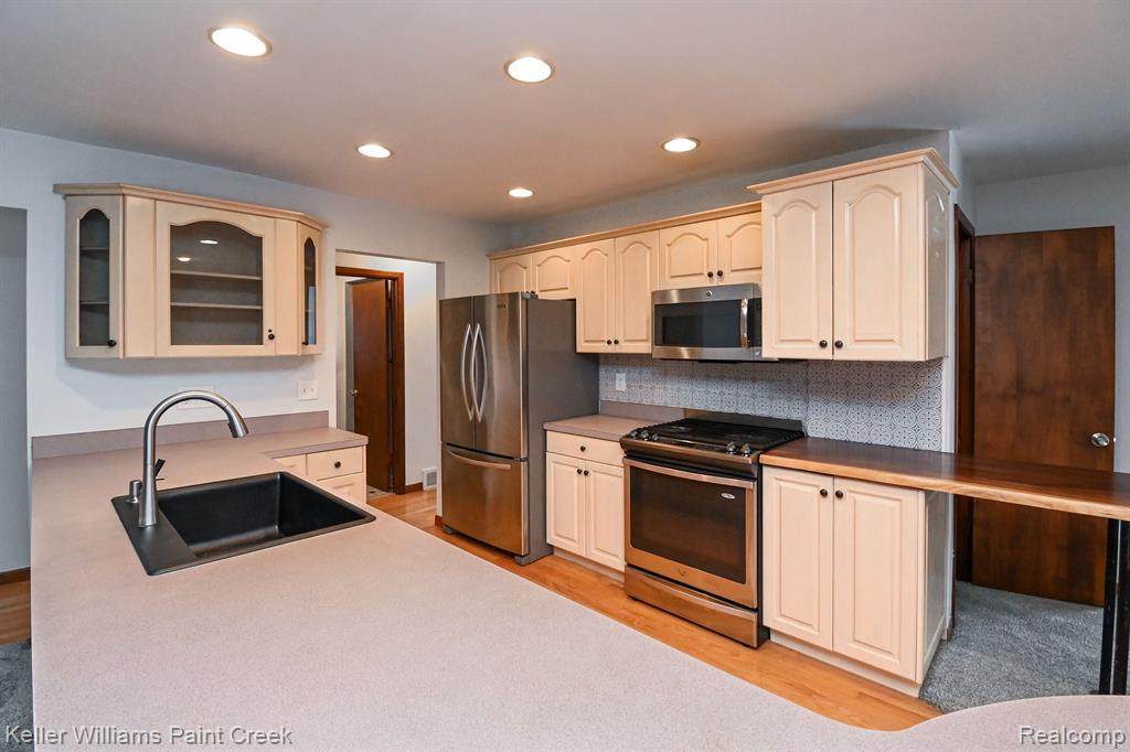 8255 WASCHULL Drive, Washington, MI — Photo 13