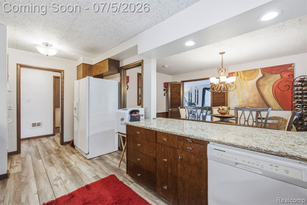 46 W Breitmeyer Place, Mount Clemens, MI 48043 — Photo 12