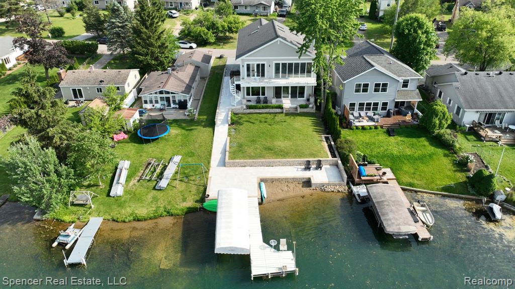 571 Dunleavy Drive, Highland, MI 48356 — Photo 43
