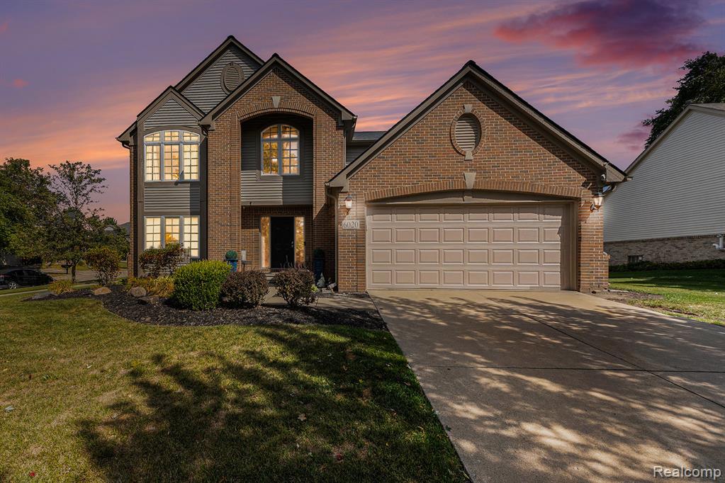 6020 Majestic Oaks Drive, Commerce Twp, MI 48382 — Photo 2