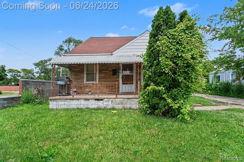 8059 Ford Avenue, Warren, MI 48089 — front exterior