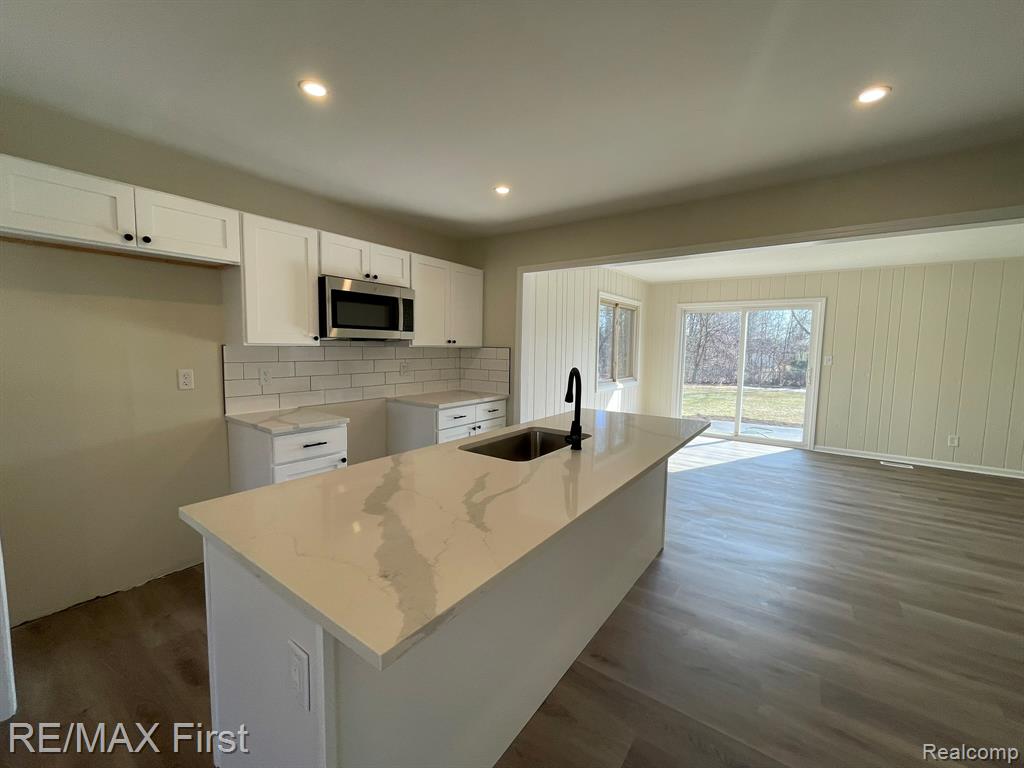 48065 Fuller Road, Chesterfield, MI — Photo 5