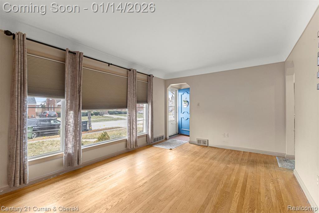 6552 Norwood Avenue, Allen Park, MI 48101 — Photo 4