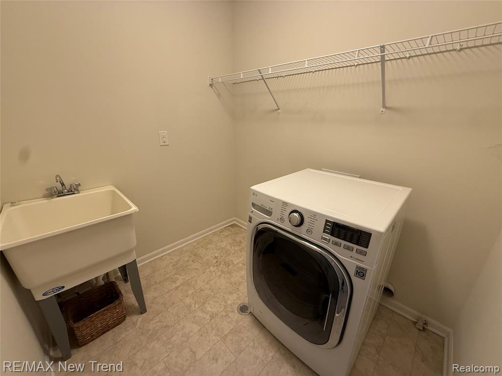 43530 Chancellor Lane, Novi, MI — Photo 15