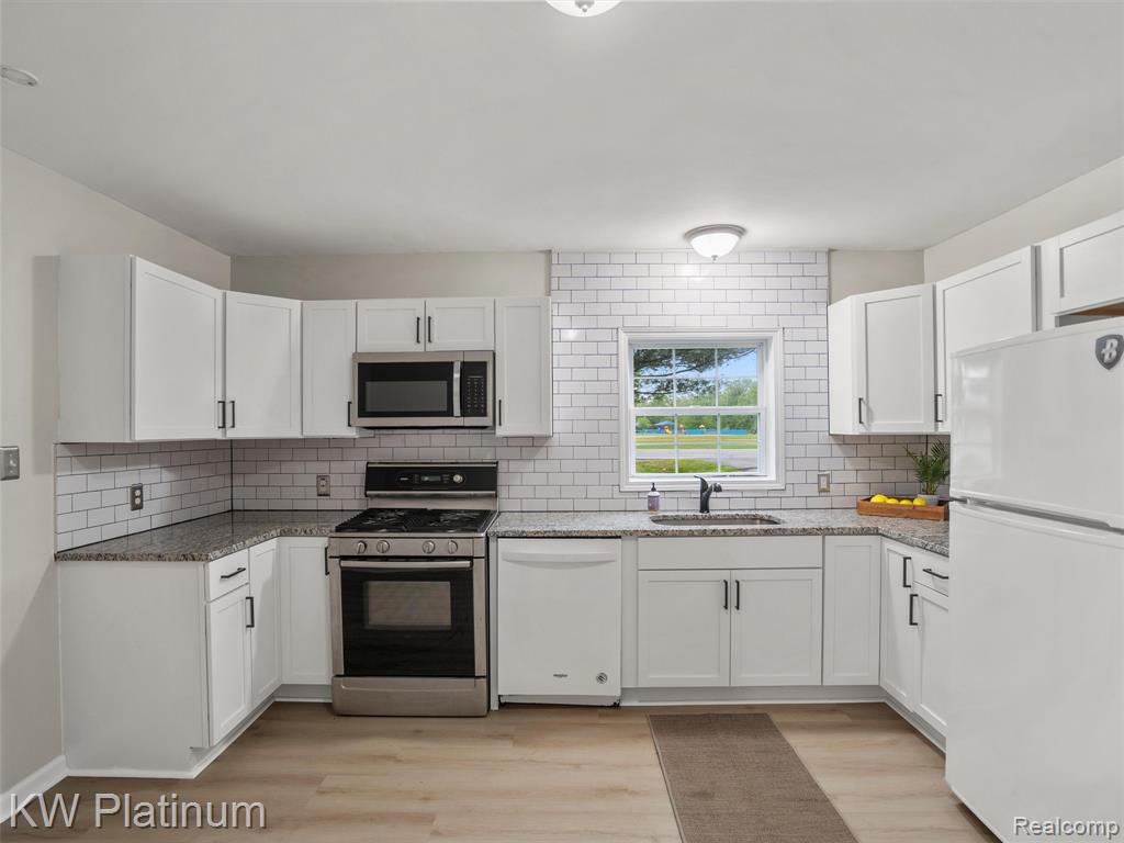 5220 County Line Road, Lenox, MI 48048 — Photo 14