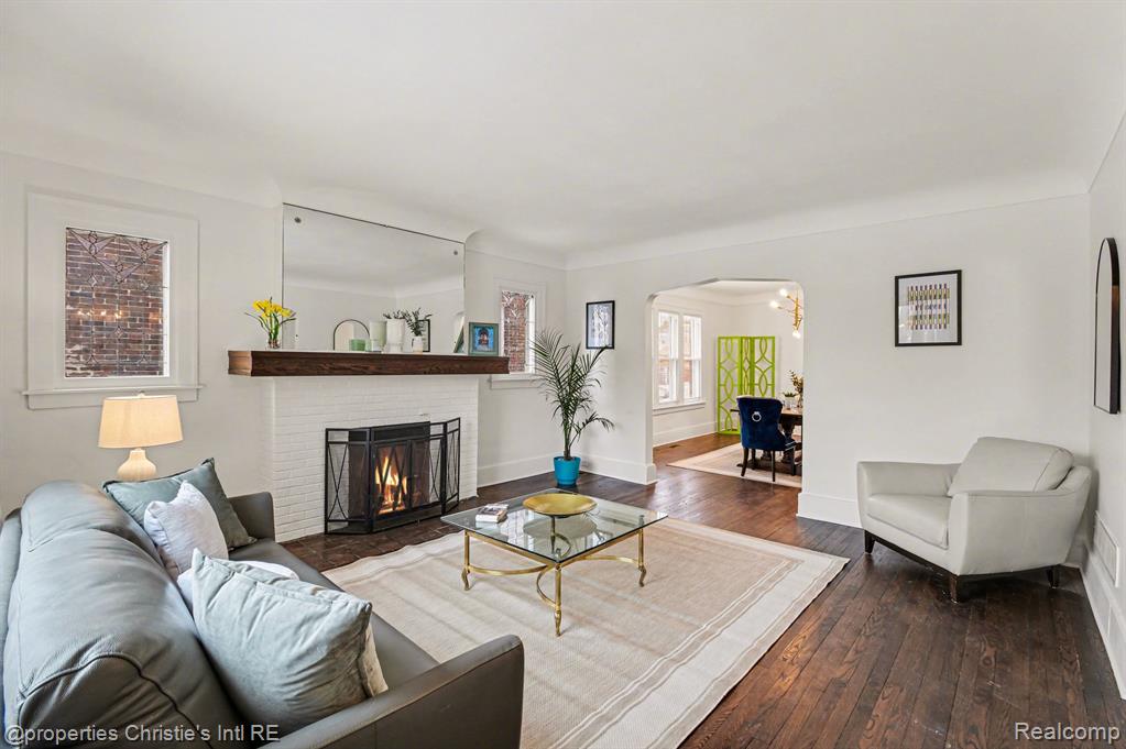 3873 Iroquois Street, Detroit, MI 48214 — Photo 4