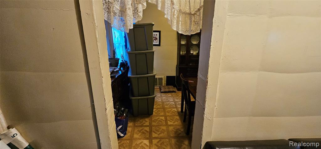 1714 Gladstone Street, Detroit, MI 48206 — Photo 47