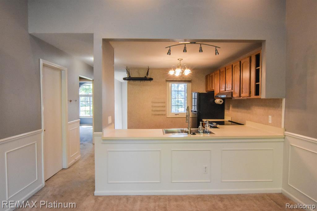 900 RIDGE, Brighton, MI 48116 — Photo 13