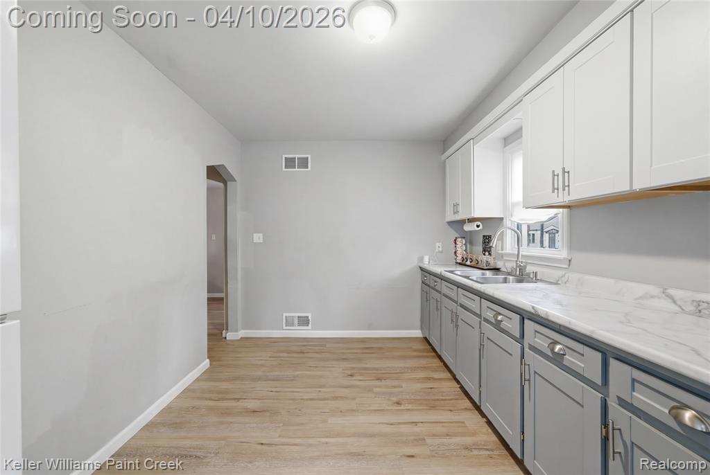 18718 Garfield Street, Redford, MI 48240 — Photo 12