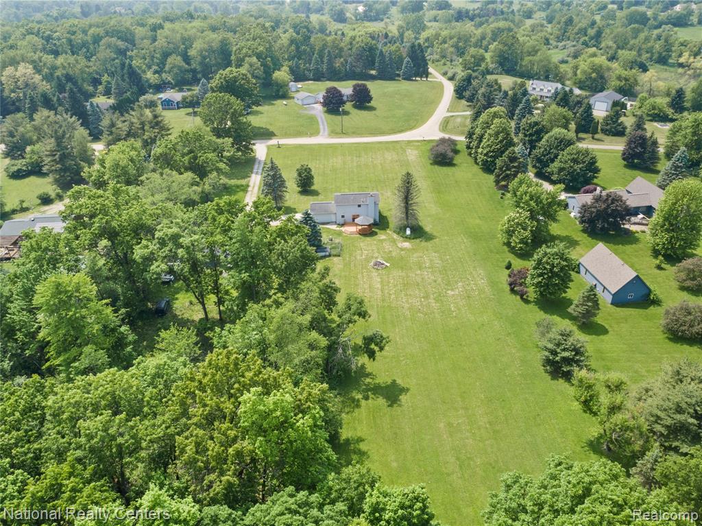 10040 Old Farm Trail, Davisburg, MI 48350 — Photo 6