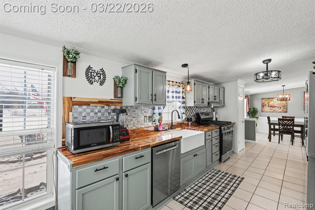 4458 Palms Road, Casco, MI 48064 — Photo 15
