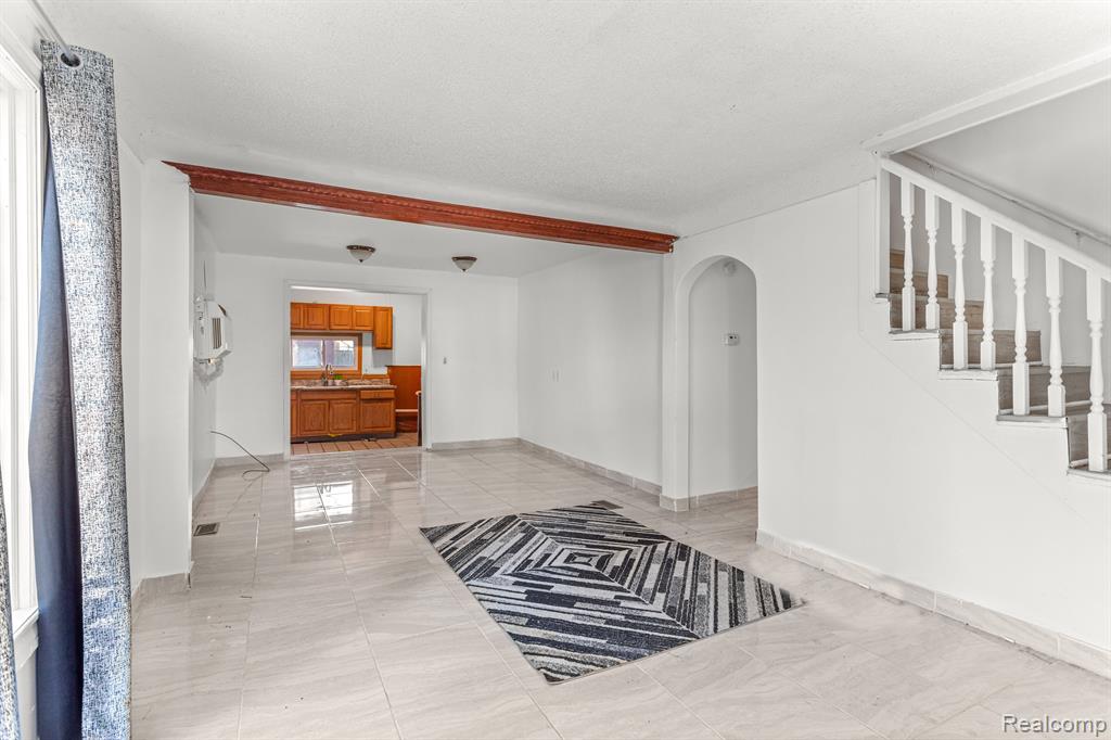 4500 Katherine Street, Dearborn Heights, MI 48125 — Photo 5
